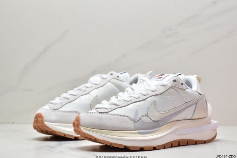 Sacai X Nike regasus vaporrly